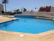 Chalets y apartamentos se alquila en San Juan de los Terreros, Andalucia