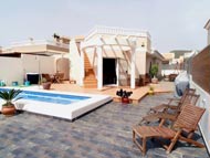 Chalets y apartamentos se alquila en San Juan de los Terreros, Andalucia