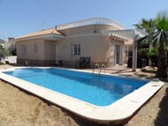 Chalets y apartamentos se alquila en San Juan de los Terreros, Andalucia