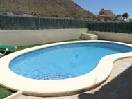 Chalets y apartamentos se alquila en San Juan de los Terreros, Andalucia