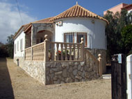 Chalets y apartamentos se alquila en San Juan de los Terreros, Andalucia